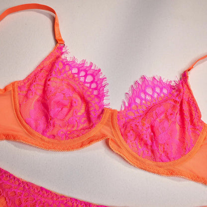 3-teiliges Kontrastfarbenes Spitzen-Erotik-Set mit Farbpatchwork und Sexy Push-Up BH Velure Intimates