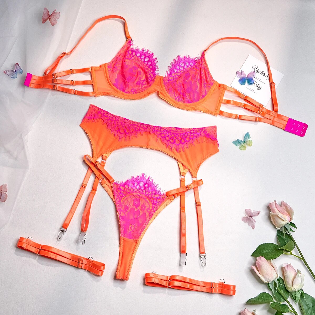 3-teiliges Kontrastfarbenes Spitzen-Erotik-Set mit Farbpatchwork und Sexy Push-Up BH Velure Intimates