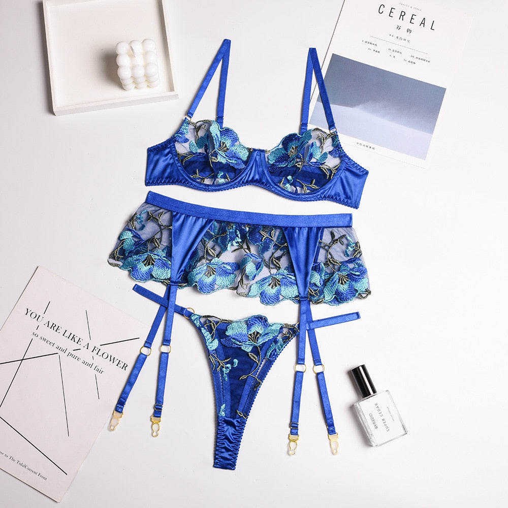 3-teiliges Spitzen-BH-Set mit Stickerei und blauem Patchwork Velure Intimates