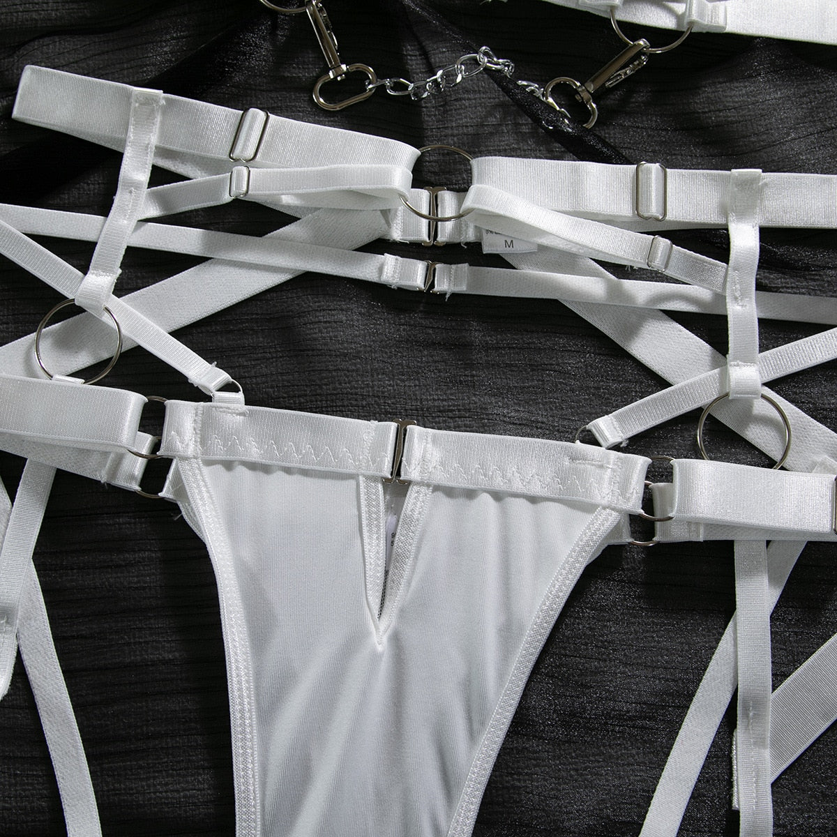 3-teiliges gepolstertes Dessous-Set im Gothic-Stil mit Kettendetails Velure Intimates