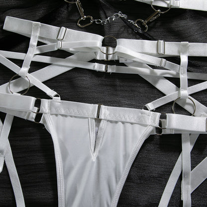 3-teiliges gepolstertes Dessous-Set im Gothic-Stil mit Kettendetails Velure Intimates