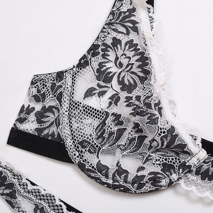 Damen Spitzen-BH-Set in 5 Farbvarianten - Florales Design & Moderner Schnitt Velure Intimates