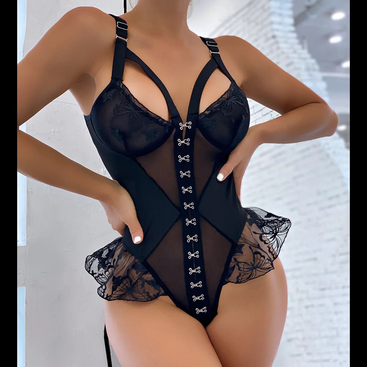 Spitzen-Bodysuit für Damen, Strappy Mesh-Patchwork, Rüschen, Schwarzer, Eng anliegender Bodysuit, Body Femme Clubwear