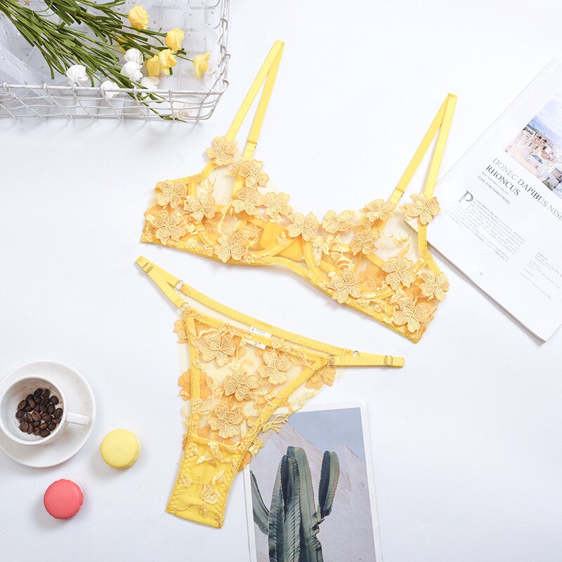 Ensemble soutien-gorge floral 2 pièces en 13 variations de couleurs avec maille et armatures