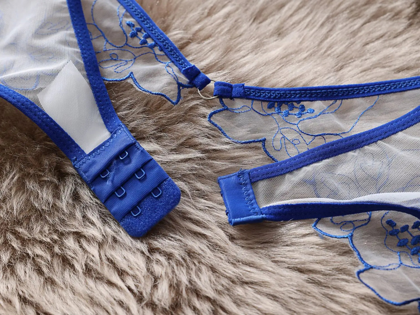 Halter Stickerei-Lingerie-Set für Damen, Sexy Erotischer BH + Höschen Unterwäsche-Set, Transparentes Gerafftes Strumpfband-Set