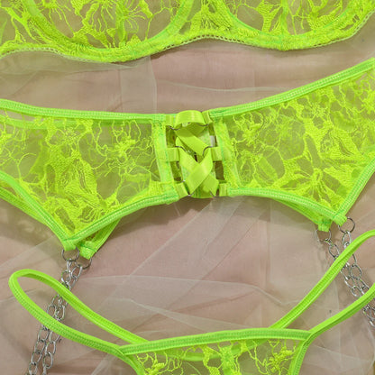 Ensemble de Lingerie brodée 3 pièces pour femmes, 4 couleurs, ensembles exotiques transparents, chaîne, jarretelles Sexy, string