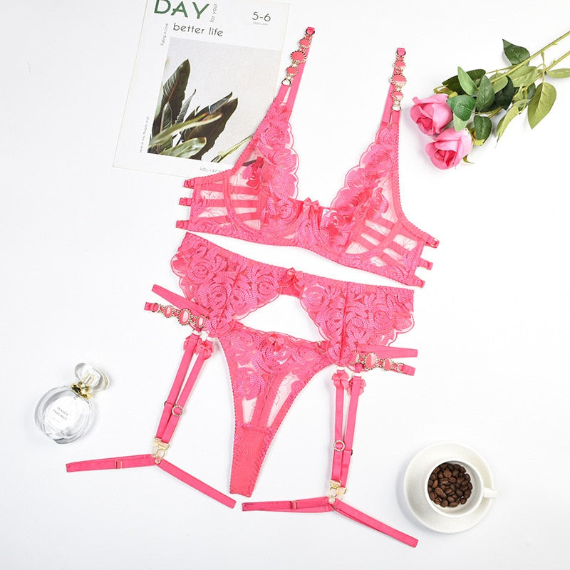 Florales Dessous-Set mit Ketten-Trägern - Verführerisches 6-Farben-Ensemble inklusive Strumpfband und Höschen