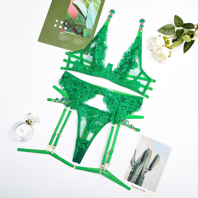 Florales Dessous-Set mit Ketten-Trägern - Verführerisches 6-Farben-Ensemble inklusive Strumpfband und Höschen